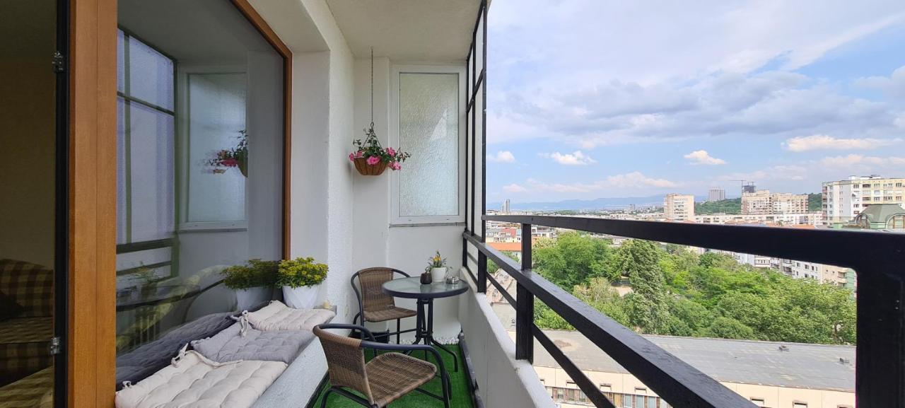 Panoramic And Spacious Flat Near The City Centre София Экстерьер фото